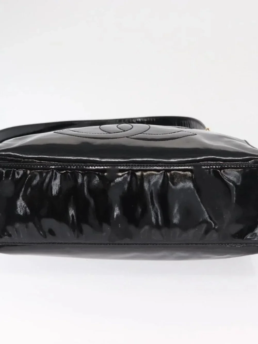 CHANEL brand	chanel color	black